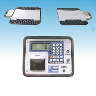 ポータブルトラックスケールと指示計