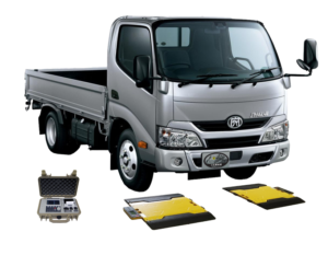 トラックの前に置かれたポータブルトラックスケール